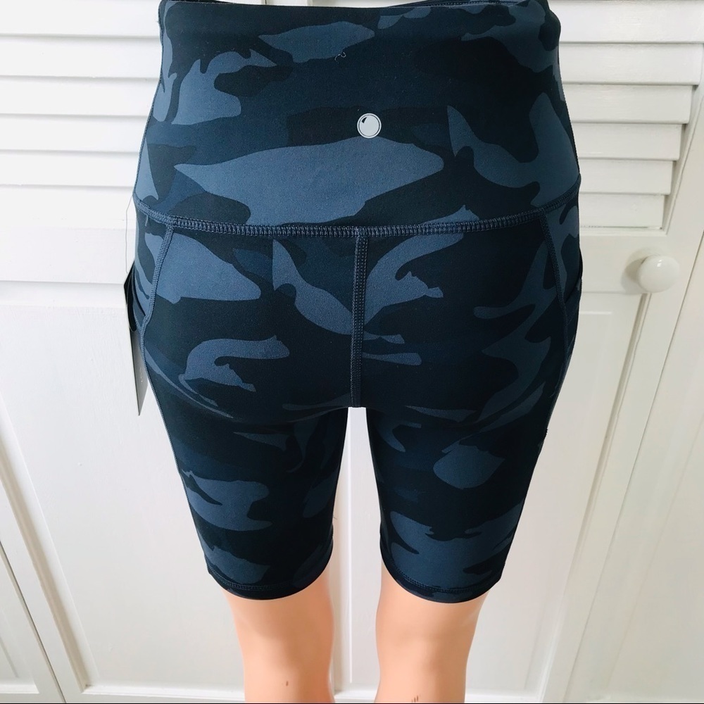 YOGALICIOUS LUX High Waist Running Biker Shorts Size XS - Picture 6 of 10